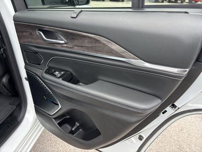 2022 Jeep Grand Cherokee Overland