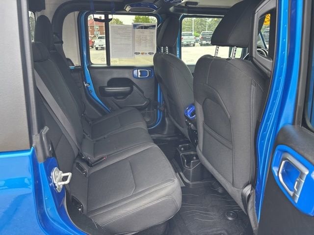 2021 Jeep Gladiator Willys 4x4