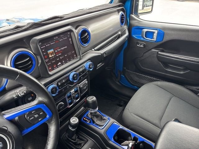 2021 Jeep Gladiator Willys 4x4