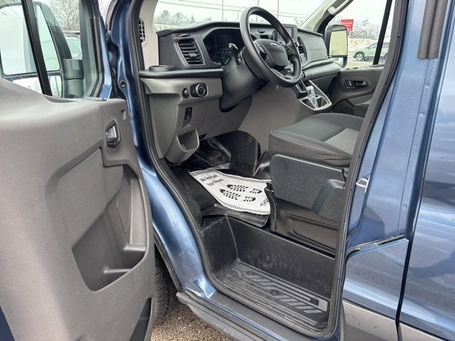 2023 Ford Transit Passenger Wagon XL