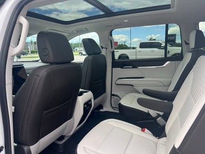 2024 GMC Acadia Denali