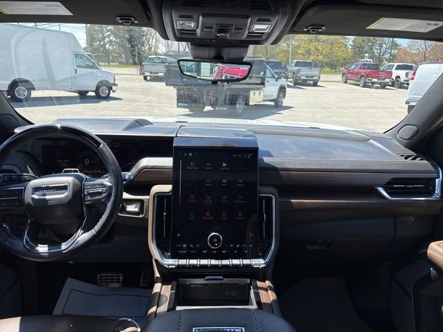 2025 GMC Yukon Denali Ultimate