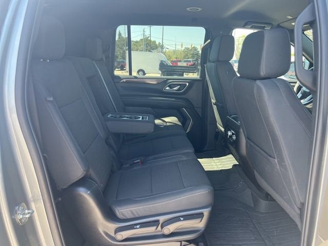 2024 GMC Yukon XL SLE