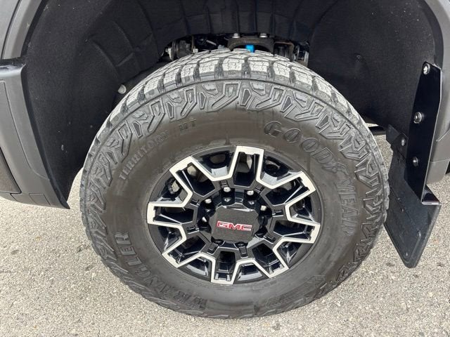 2025 GMC Sierra 2500 HD AT4X