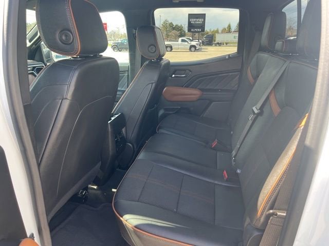 2023 GMC Canyon AT4
