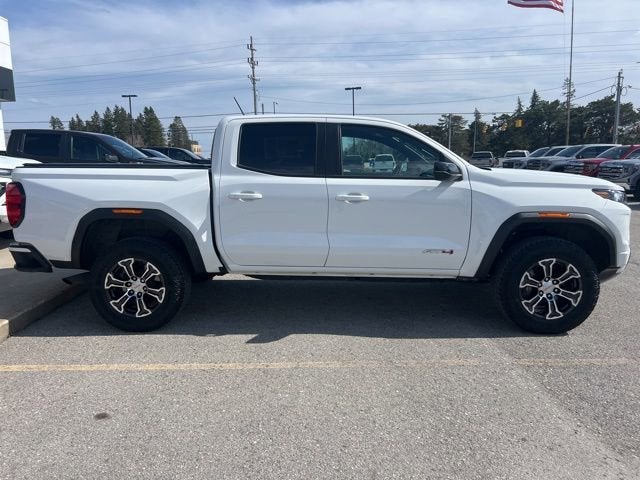 2023 GMC Canyon AT4