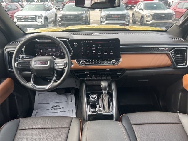 2024 GMC Canyon AT4