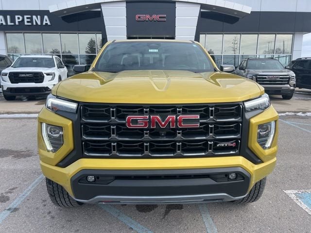 2024 GMC Canyon AT4