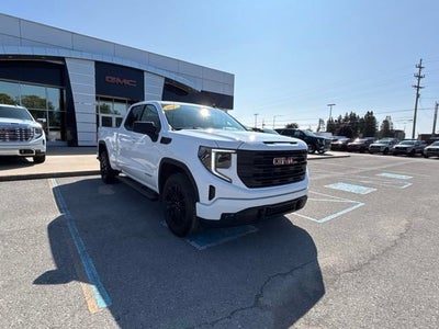 2025 GMC Sierra 1500 Elevation
