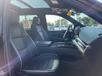 2024 Cadillac Escalade ESV Sport