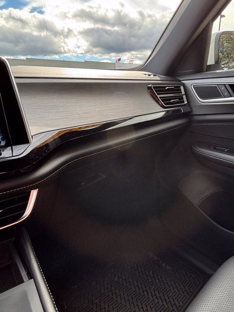 2024 Volkswagen Atlas Cross Sport 2.0T SE