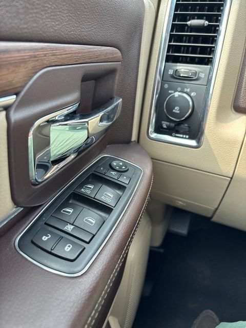2016 RAM 2500 Laramie