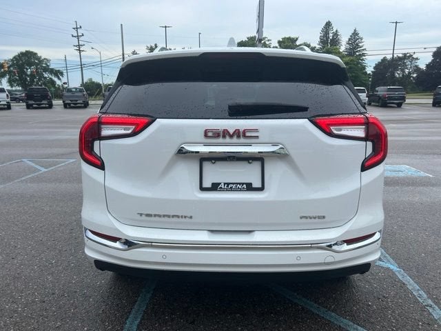 2024 GMC Terrain Denali