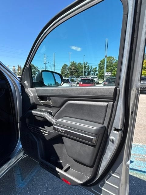 2024 Toyota Tacoma 4WD SR5