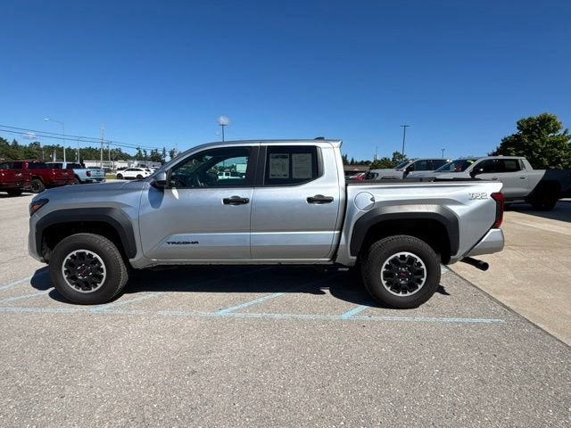 2024 Toyota Tacoma 4WD SR5