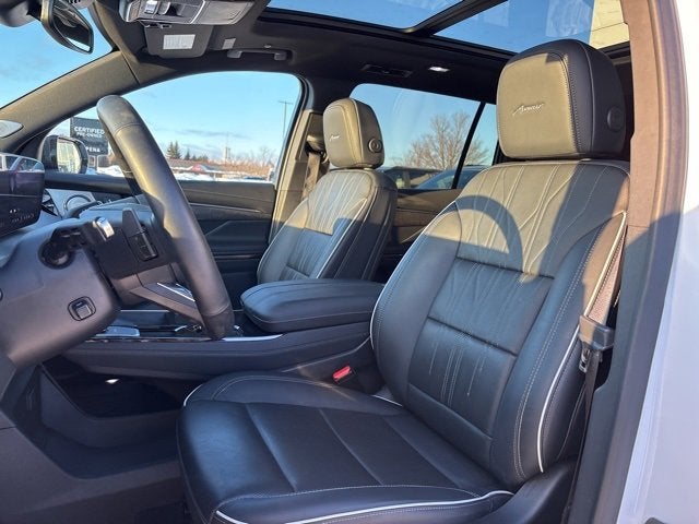 2025 Buick Enclave Avenir