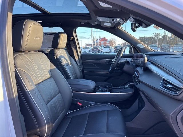 2025 Buick Enclave Avenir