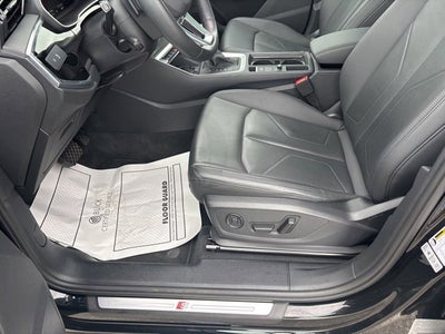 2024 Audi Q3 S line Premium