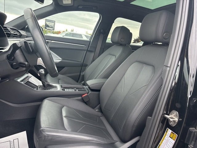 2024 Audi Q3 S line Premium