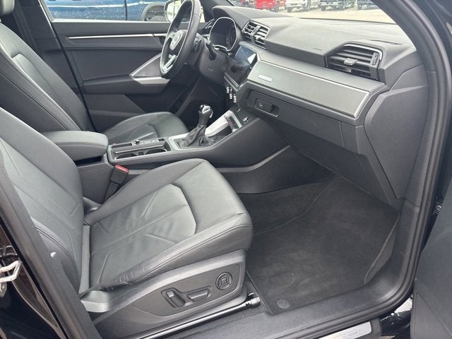 2024 Audi Q3 S line Premium