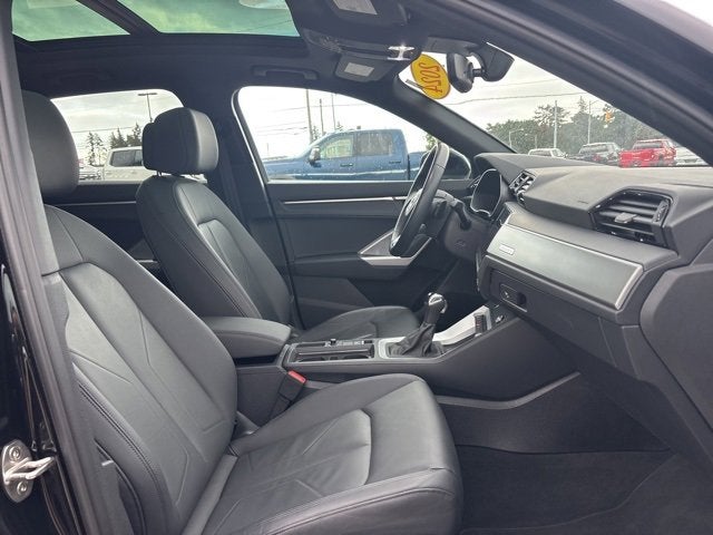 2024 Audi Q3 S line Premium