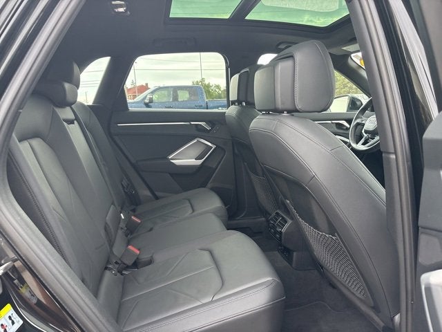 2024 Audi Q3 S line Premium