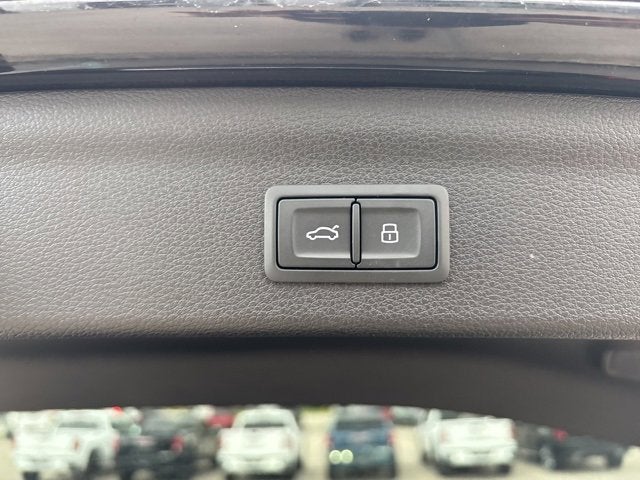 2024 Audi Q3 S line Premium