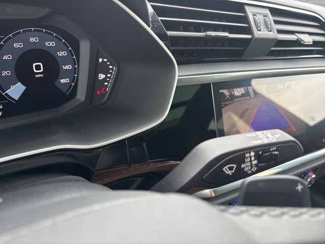 2024 Audi Q3 S line Premium