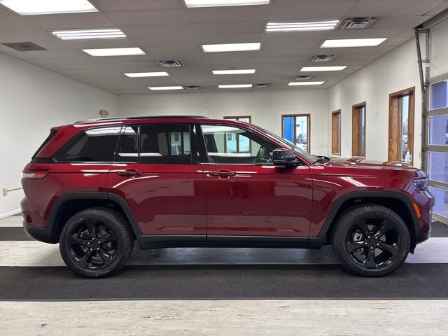 2023 Jeep Grand Cherokee Altitude X 4x4