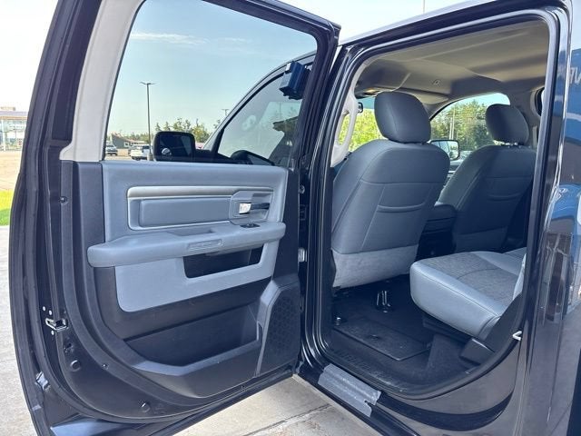 2018 RAM 1500 SLT