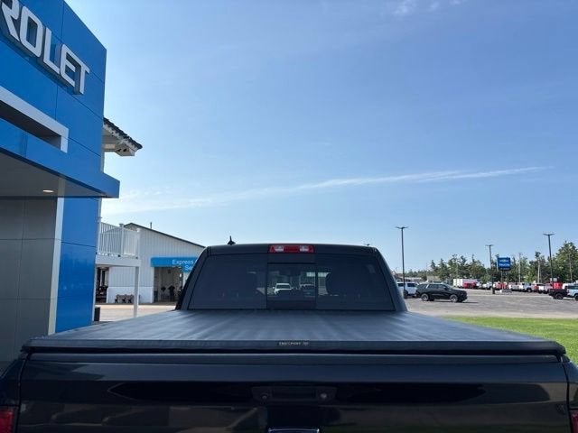 2018 RAM 1500 SLT