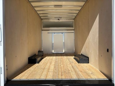2025 GMC Savana Cutaway 3500 1WT