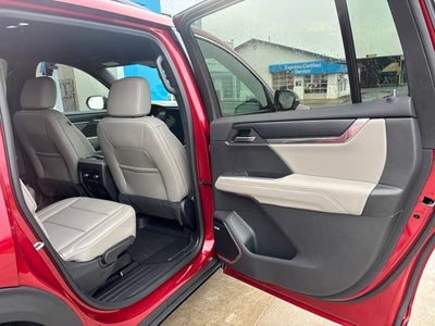 2027 GMC Acadia Elevation