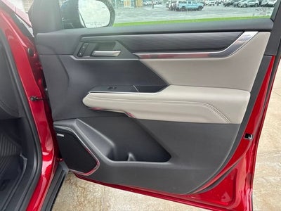 2027 GMC Acadia Elevation
