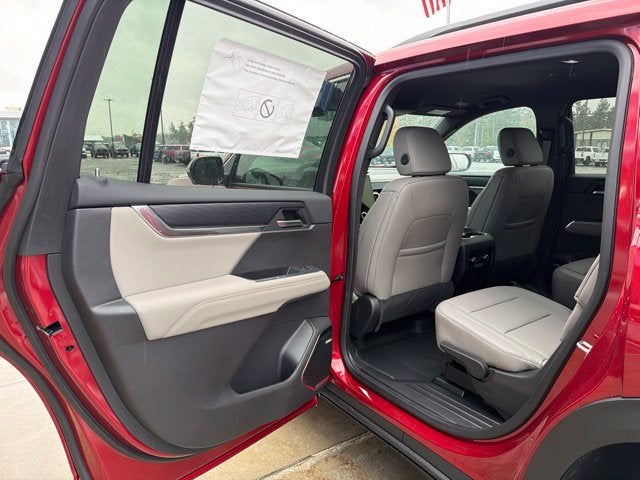 2027 GMC Acadia Elevation