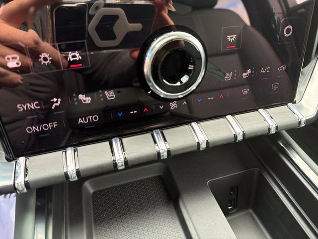 2027 GMC Acadia AT4