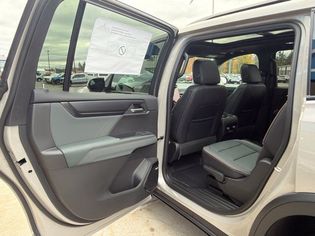 2027 GMC Acadia AT4