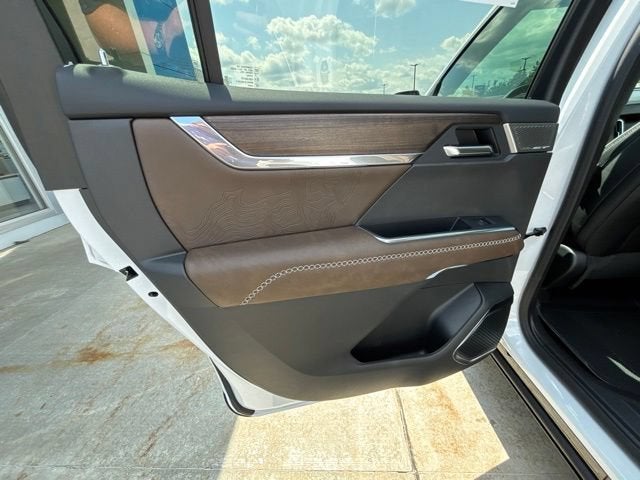 2027 GMC Acadia Denali Ultimate