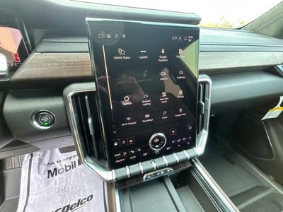 2027 GMC Acadia Denali Ultimate