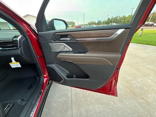2027 GMC Acadia Denali Ultimate