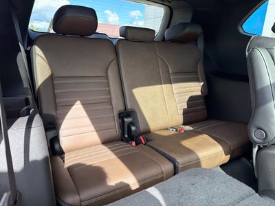 2027 GMC Acadia Denali Ultimate