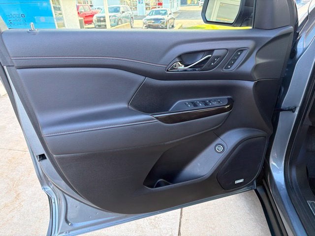 2022 GMC Acadia AT4 - Photo 13