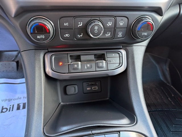 2022 GMC Acadia AT4 - Photo 22