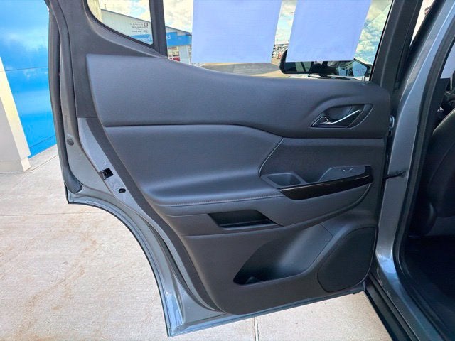 2022 GMC Acadia AT4 - Photo 26