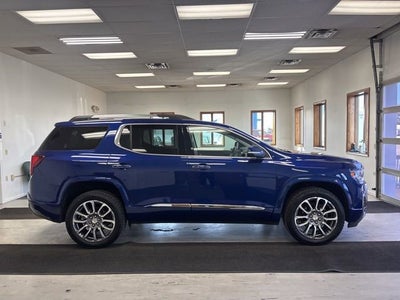 2023 GMC Acadia Denali
