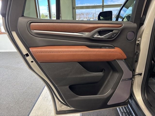 2023 GMC Yukon Denali Ultimate