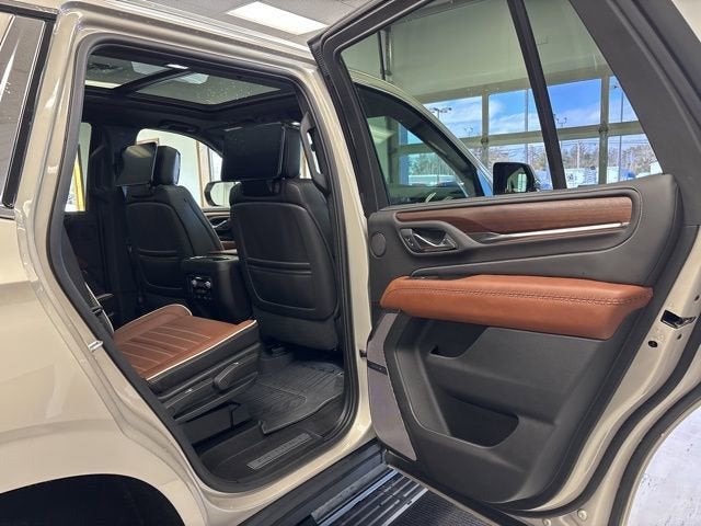 2023 GMC Yukon Denali Ultimate