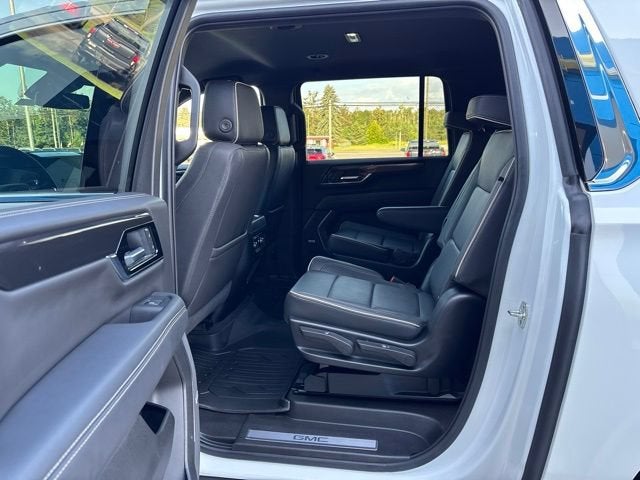 2025 GMC Yukon XL Elevation