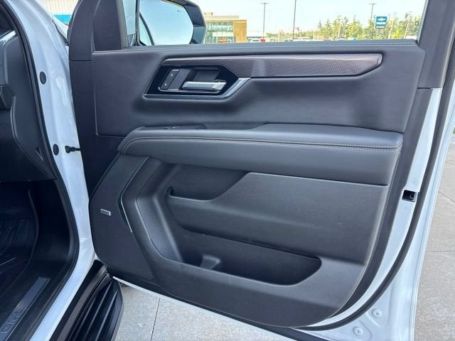 2025 GMC Yukon XL Elevation