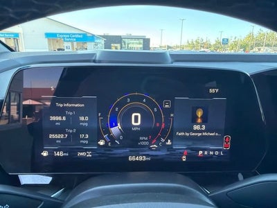 2025 Chevrolet Suburban LT